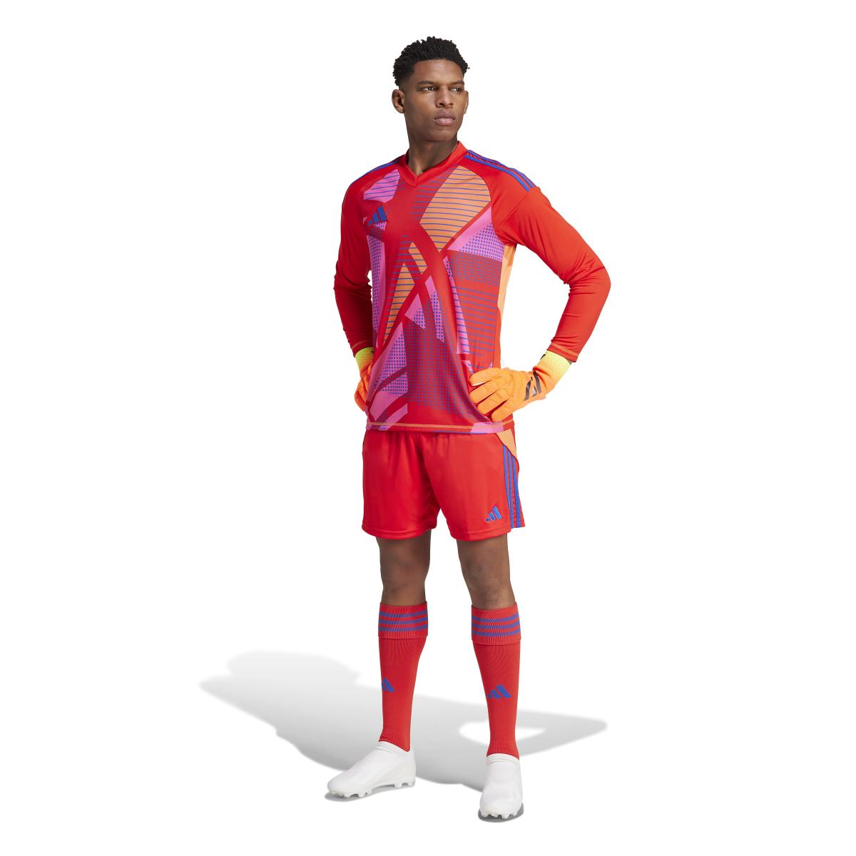 product/a/d/adidas_it2416_7_apparel_on_model_standard_outfit_view_white.jpg