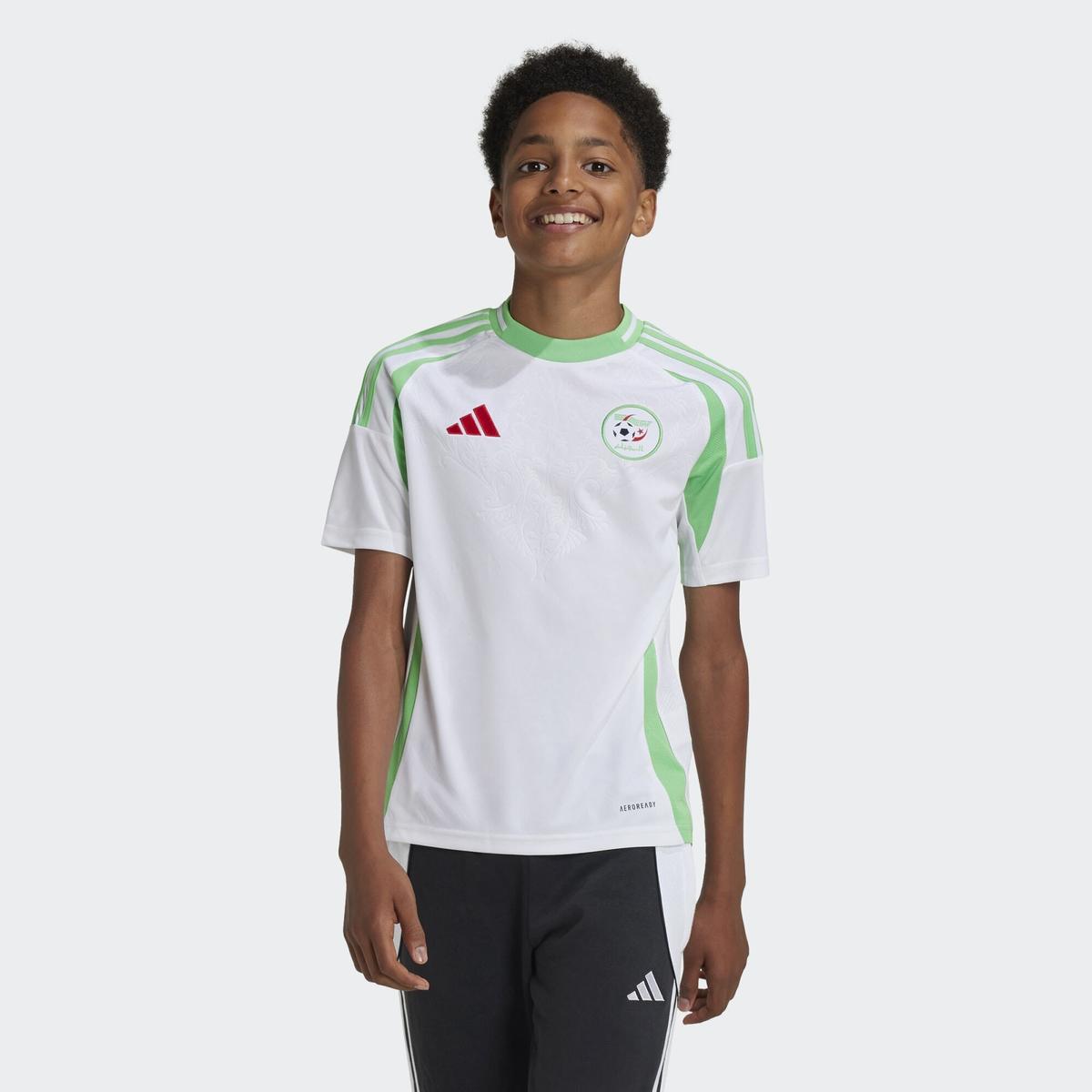 product/a/d/adidas_it2742_white_3.jpg