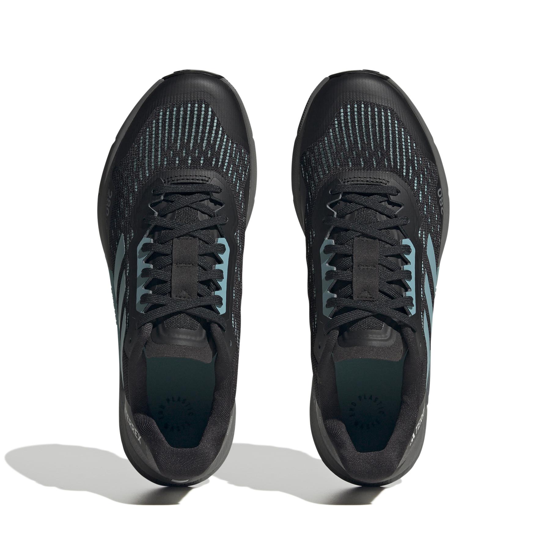 product/a/d/adidas_hr1140_3_footwear_photography_top_portrait_view_white_000.jpg