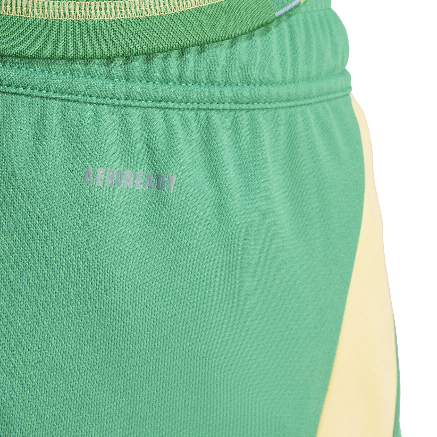product/a/d/adidas_it2414_8_apparel_on_model_detail_view_2_white.jpg