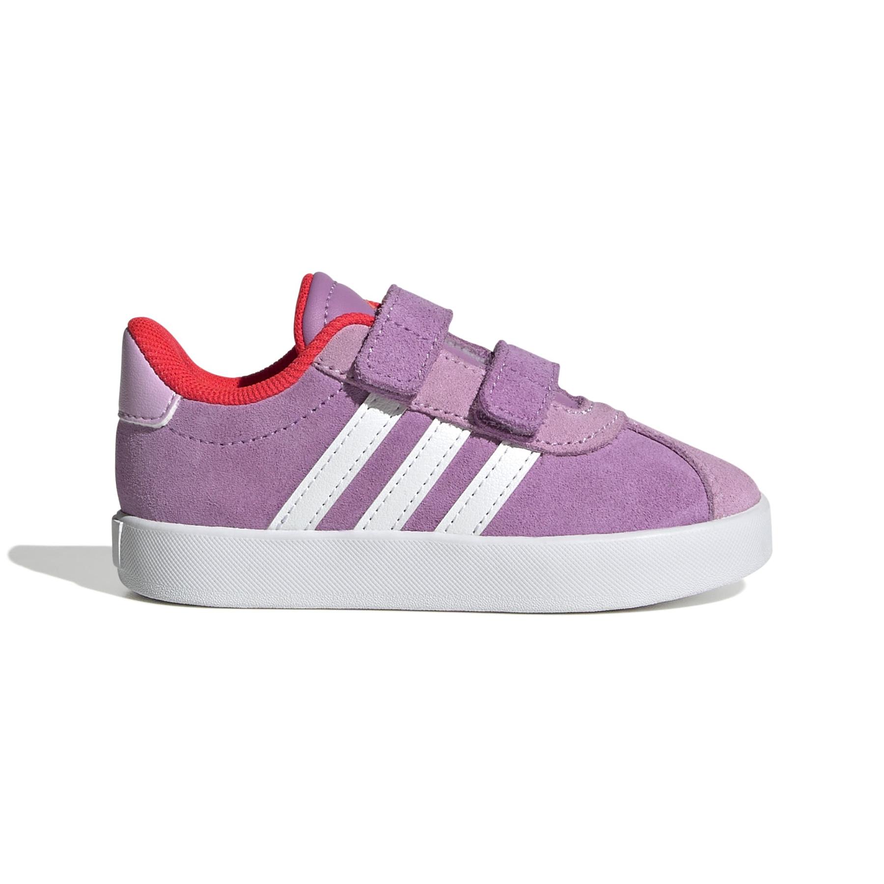 product/a/d/adidas_jp7879_1_footwear_photography_side_lateral_center_view_white-nw091625.jpg