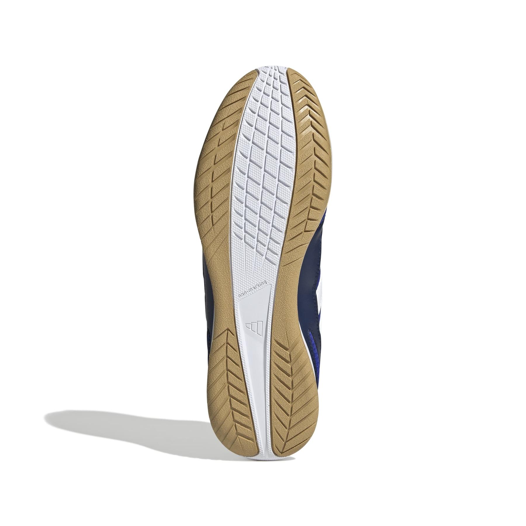 product/a/d/adidas_jr5398_3_footwear_photography_bottom_view_white-nw091725.jpg