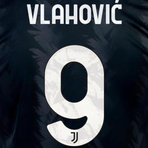 marking-005028-wegstromen-juventus-turin-serie-a-vlahovic-9-2022-23-wit-zwart