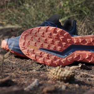 product/a/d/adidas_ji1690_24_footwear_photography_heromrktng_view_11.jpg