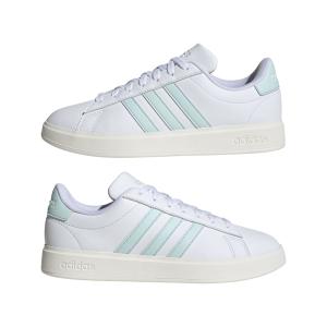 product/a/d/adidas_jr2227_10_footwear_photography_mirrored_pair_view_white-nw091625.jpg