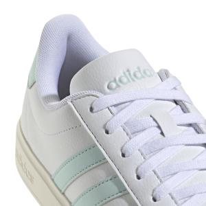 product/a/d/adidas_jr2227_8_footwear_photography_detail_view_1_white-nw091625.jpg