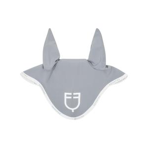 eth09023l-grey-white-korte-muts-van-technische-stof-met-logo-equestro-grijs-wit