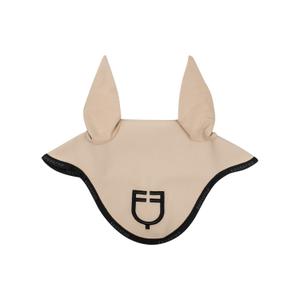 eth09023l-sand-black-korte-muts-van-technische-stof-met-logo-equestro-zand-zwart