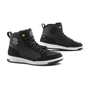 888-black-motorfiets-trainers-falco-airforce-zwart