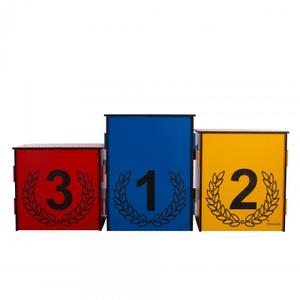 0501924-driekleurs-podium-fenomel-blauw-oranje-rood-tu
