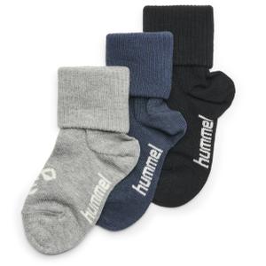207549-2049-baby-sokken-hummel-sora-x3-zwart-grijs-donkerblauw