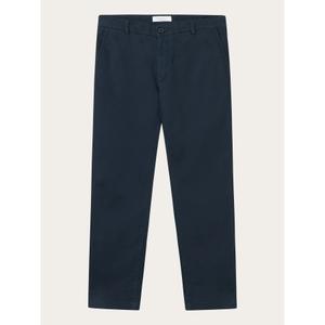 1070016-1001-slim-fit-chino-broek-knowledgecotton-apparel-luca-totale-verduistering