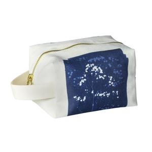 3000815000-cube-etui-la-cerise-sur-le-gateau-gypso-blauw-15-5x10x10-cm