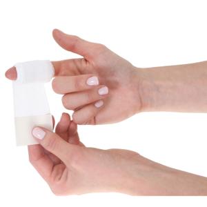 qd6120-vingerkussentjes-met-geintegreerde-kompressen-powercare-wit-3-5x3-5-cm