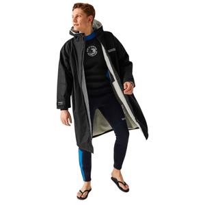 ruw007-800-waterdichte-jas-met-capuchon-regatta-zwart