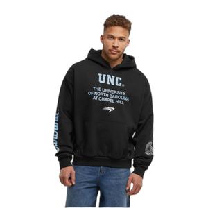 mt3727-00007-oversized-sweatshirt-met-capuchon-upscale-north-carolina-multi-logo-zwart