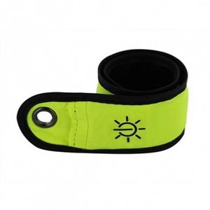 wailu8yellow-verlichte-armband-wantalis-illumin8-geel-zwart-tu
